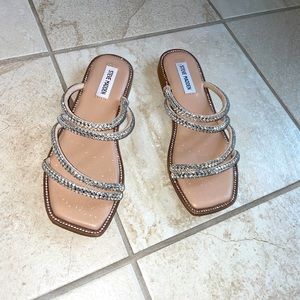 Steve Madden STARIE RHINESTONES Sandals -size 7